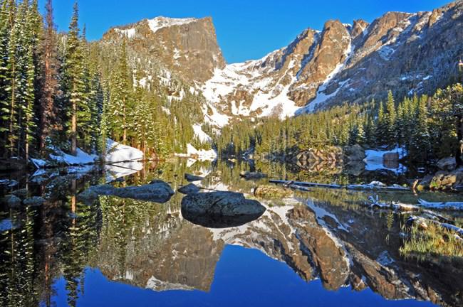 Du lịch Canada: Khám phá Rocky Mountain - Tuyệt tác của thiên nhiên