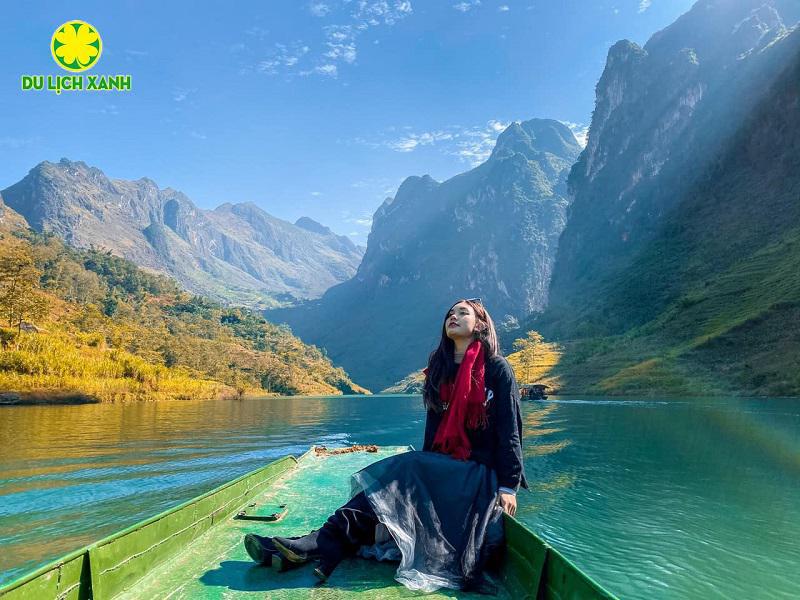 Top Điểm Du Lịch Hà Giang Mùa Thu - Khám Phá Sông Nho Quế