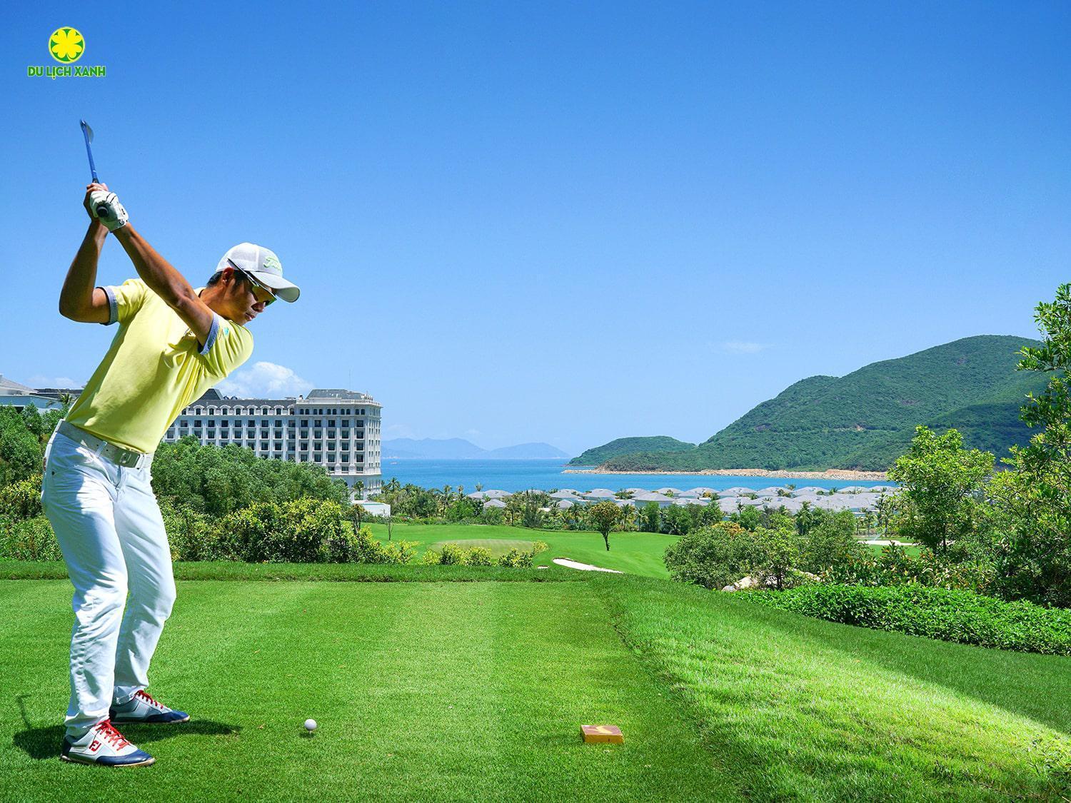 Bảng giá sân golf Diamond Bay Golf & Villas cập nhật 2024