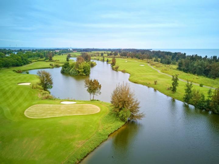 Mong Cai International Golf Club (Sân golf quốc tế Móng Cái)