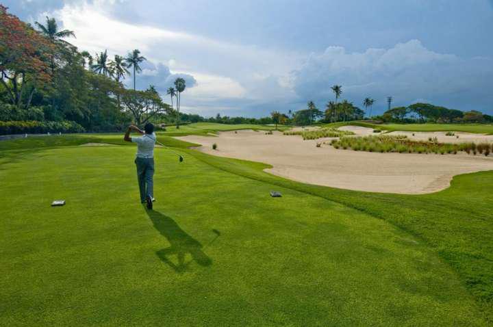 Nghỉ dưỡng và play golf tại VinOasis Phú Quốc