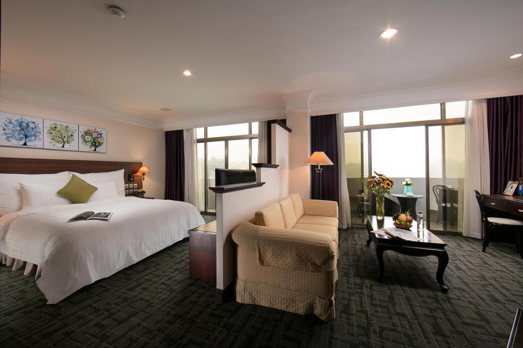 Khách sạn Lake Side Hotel 4 sao cách ly tại Hà Nội