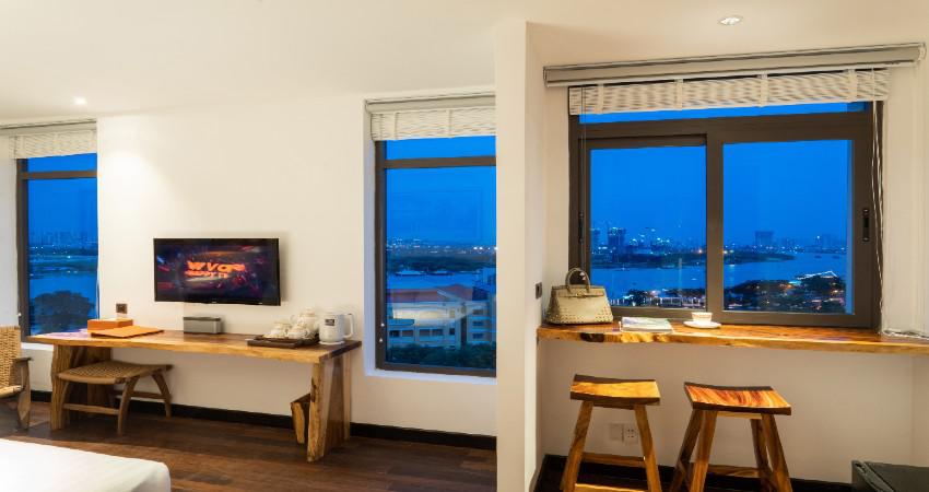 Khách sạn Sky Gem Central Hotel 4 sao cách ly tại Sài Gòn