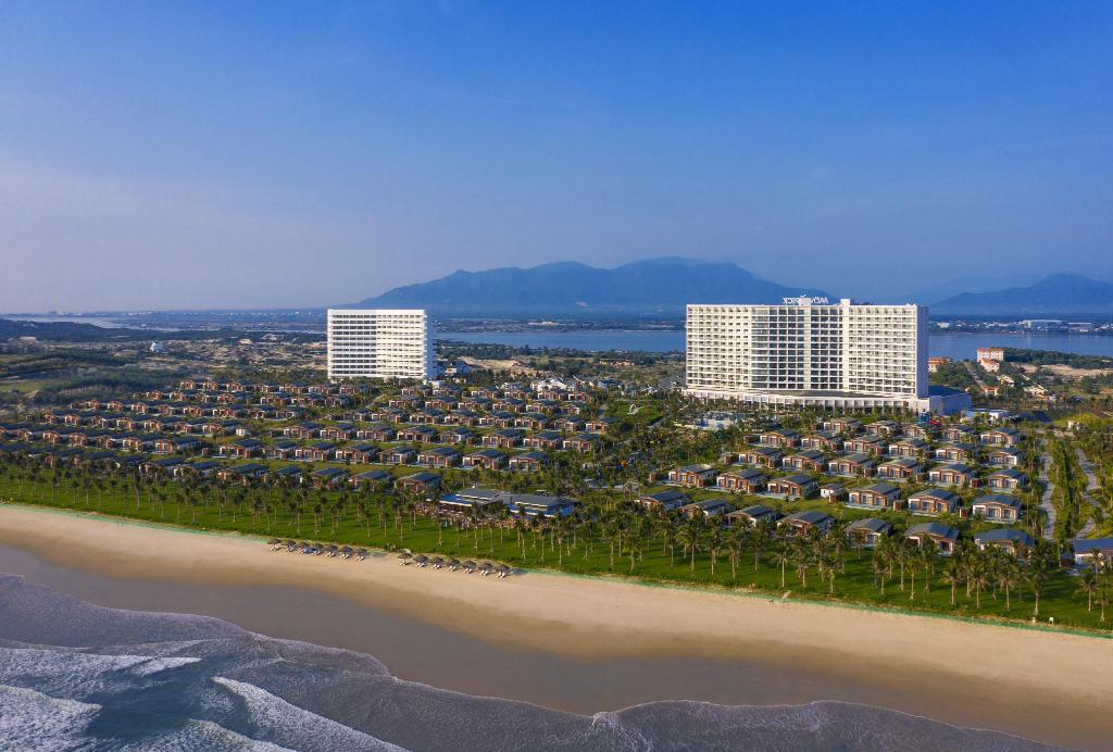 Khách sạn Mövenpick Resort 5 sao cách ly tại Cam Ranh Nha Trang