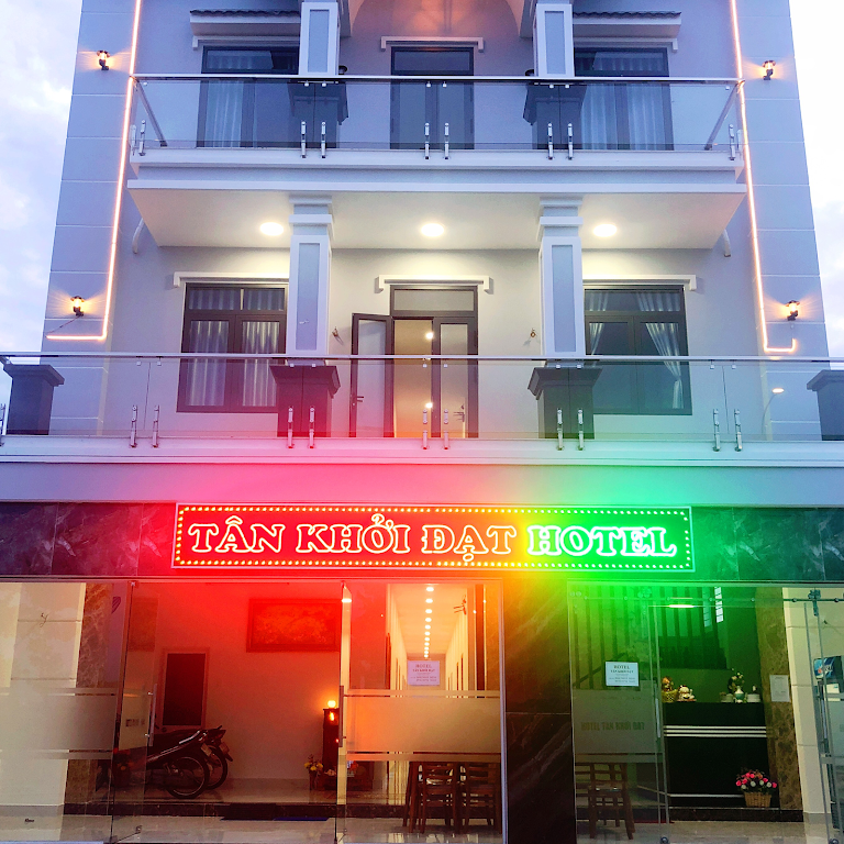 Khách sạn Tân Khởi Đạt Hotel cách ly tại Bình Dương