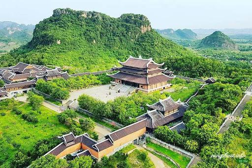 Tour Hà Nội - Biển Hải Tiến - Ninh Bình 3 Ngày