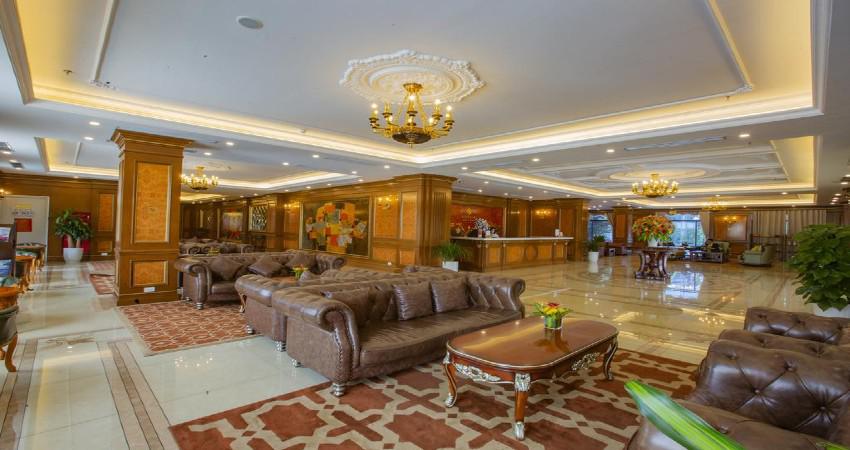 Khách sạn Westlake Hotel  5 sao cách ly Vĩnh Phúc