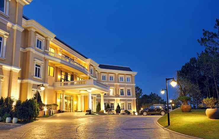 Combo Đà Lạt 3N2Đ - Edensee Lake Resort & Spa 5*+ VMB + Ăn Buffet Sáng