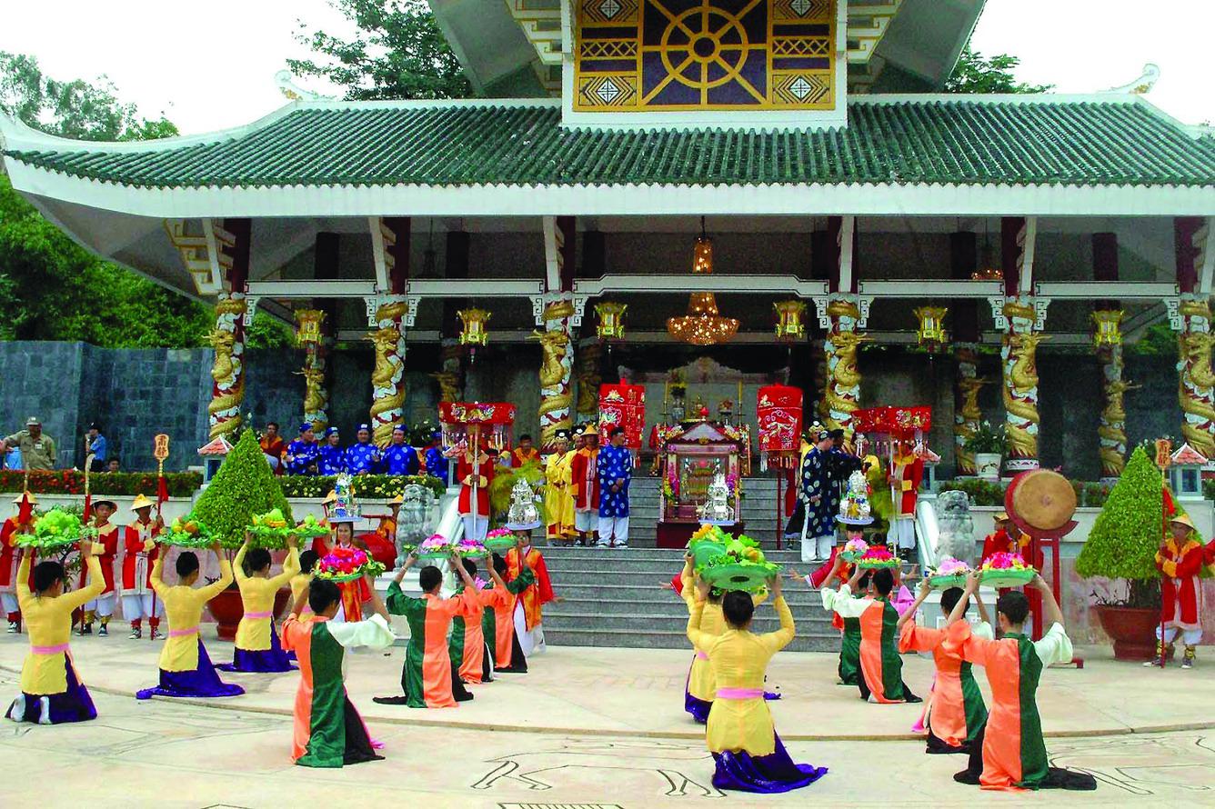 Tour Tết Châu Đốc - Miếu Bà Chúa Xứ 1 ngày