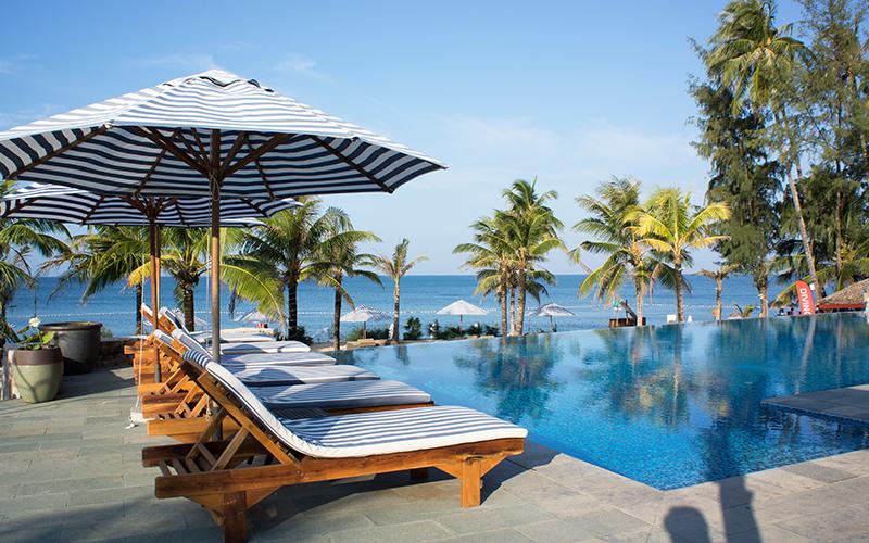 Combo VMB và khách sạn Cassia Cottage Resort Phú Quốc 3N2Đ