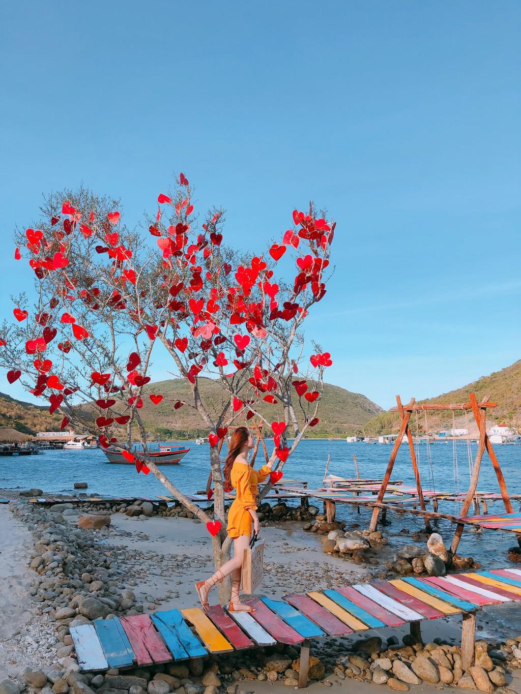 Du Lịch Nha Trang - Đảo Tình Yêu - Thảo Nguyên 2 Ngày