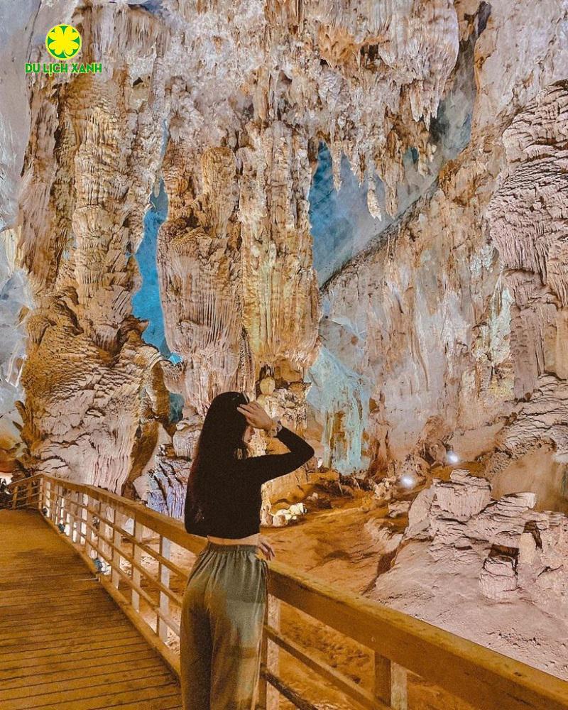 Tour du lịch Yên Tử - Tuần Châu - Hạ Long 2 ngày