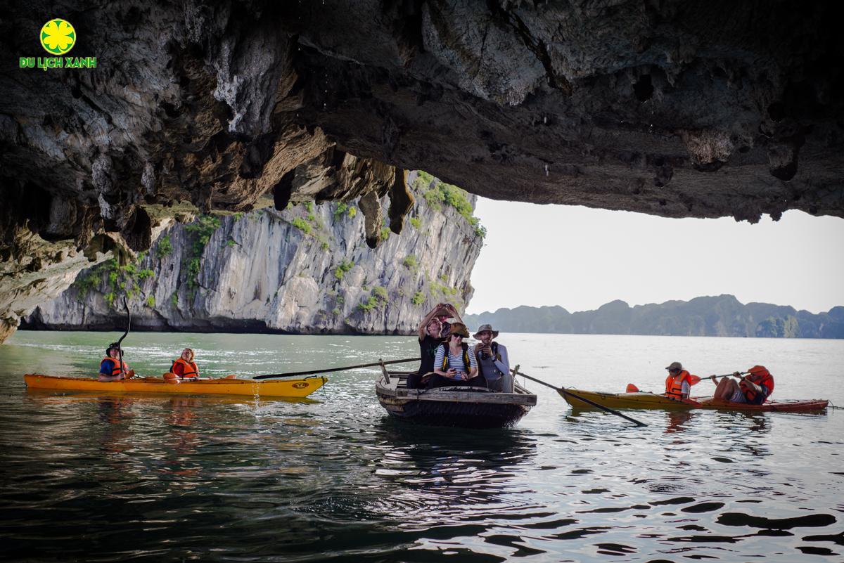 Du thuyền Athena Royal, Athena Royal Cruise, Tour du thuyền Hạ Long, Du Lịch Xanh