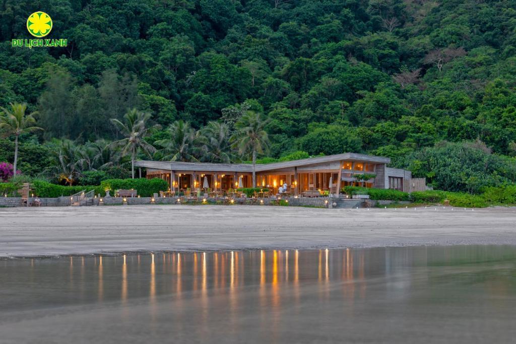 đặt phòng tại Six Senses Côn Đảo Resort với mức giá ưu đãi 