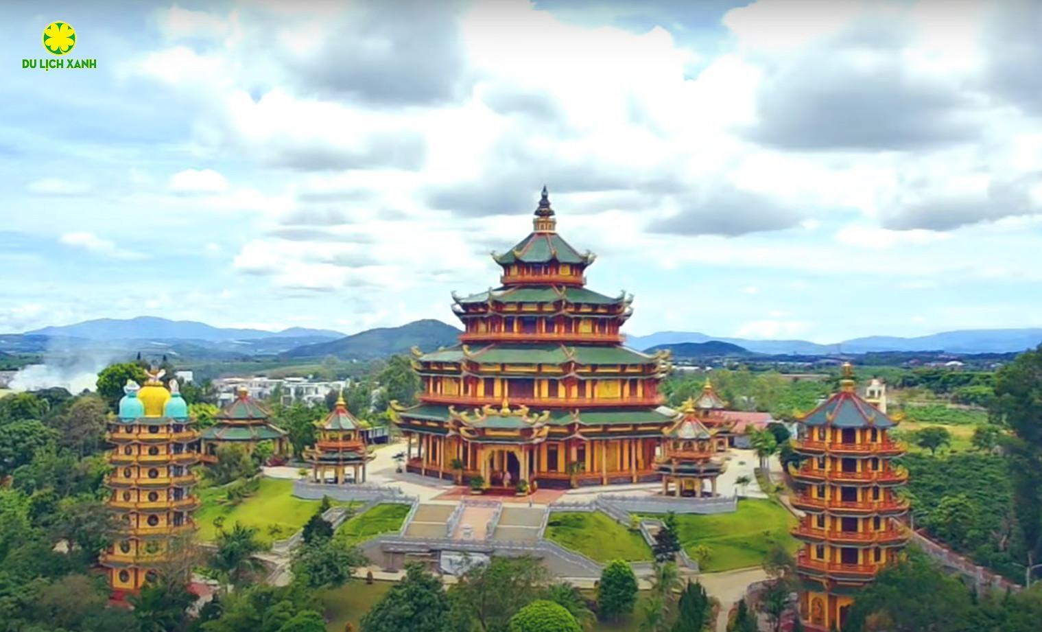 Tour Chùa Đại Ninh - Samten Hills Tây Tạng 1 ngày