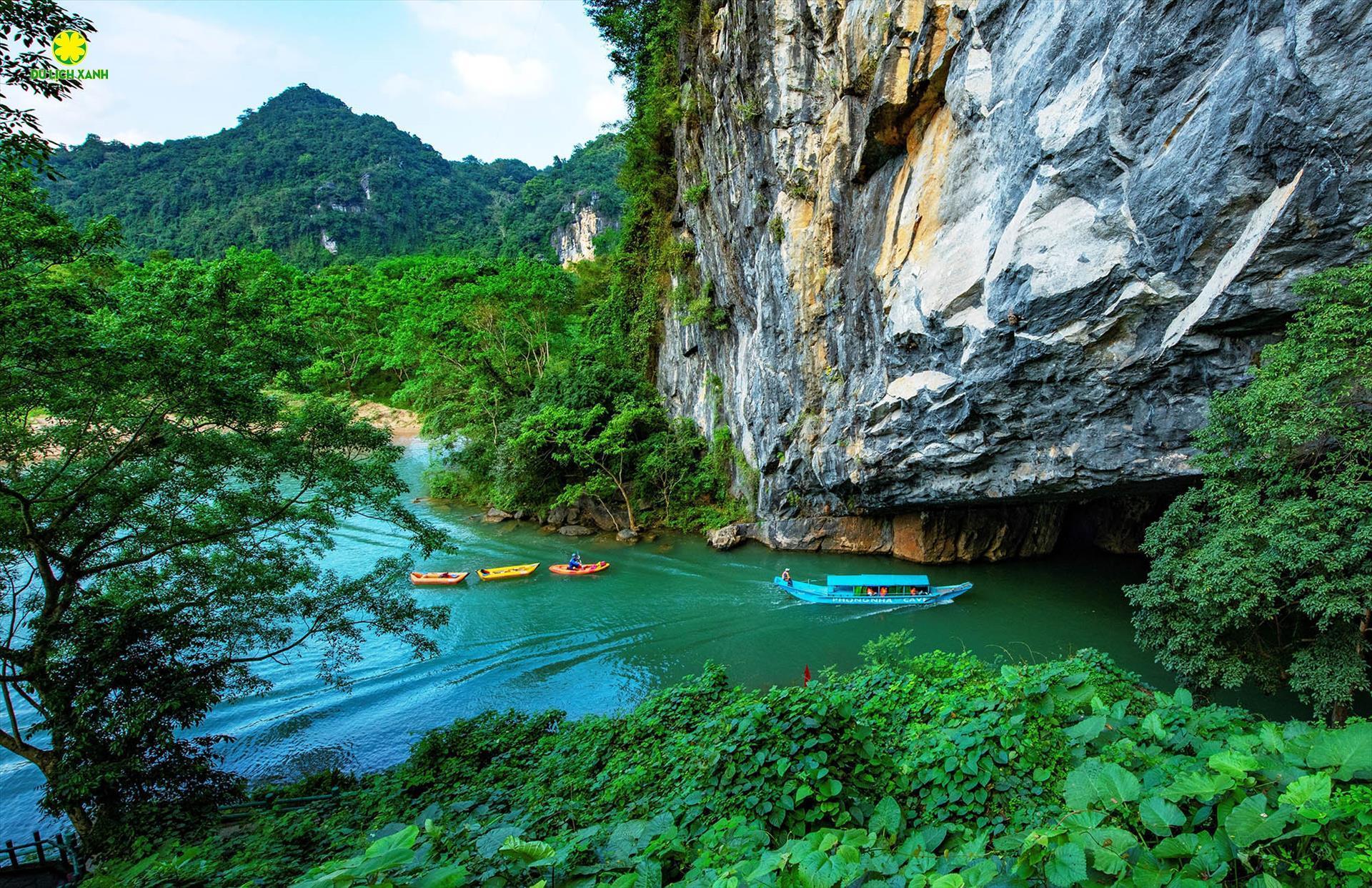 Tour Động Phong Nha – Thung Lũng Hava Ngọc Bích