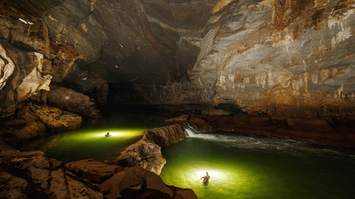 Tour Thám Hiểm Phong Nha 1N: Khám Phá Hang Tú Làn