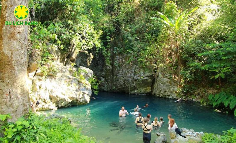 Tour Cắm trại & Trekking Thung Lũng Ma Đa - Phong Nha 2 ngay