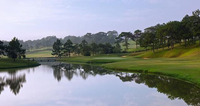 Sân golf Đà Lạt, Dalat Palace Golf Club - 18 Hố - Ngày thường