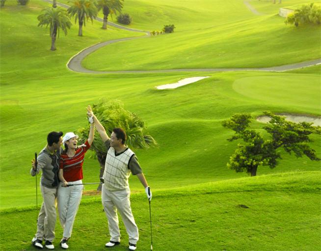 Sân Golf Đồng Nai Golf Resort 27 lỗ trong tuần