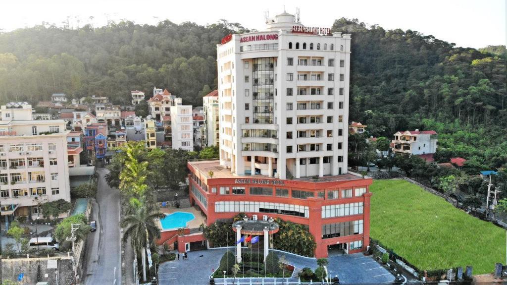 Khách sạn Asean Hotel 4 sao cách ly tại Quảng Ninh