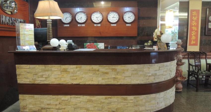 Khách sạn Hưng Hương Hotel 2 sao cách ly tại Tân Bình Hồ Chí Minh