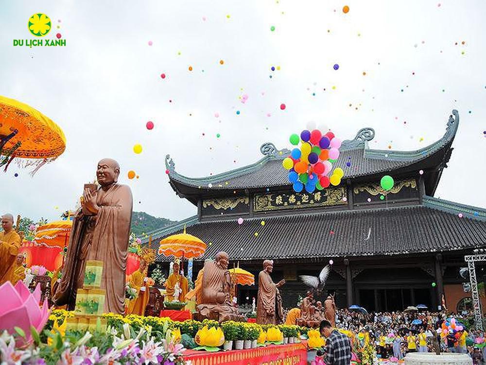 Tour Tết Hồ Chí Minh - Hạ Long - Ninh Bình - Hà Nội - Sapa 4 ngày