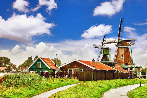  Tour du lịch châu Âu: Hà Lan - Đức - Bỉ - Pháp - Lễ hội Hoa Tulip tại Hà Lan. Mùa hoa anh đào tại Pháp