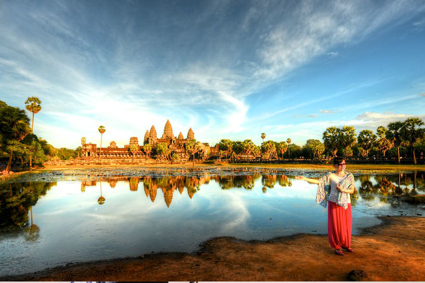 Du lịch Campuchia: Tham quan cung điện Hoàng gia 2N1Đ