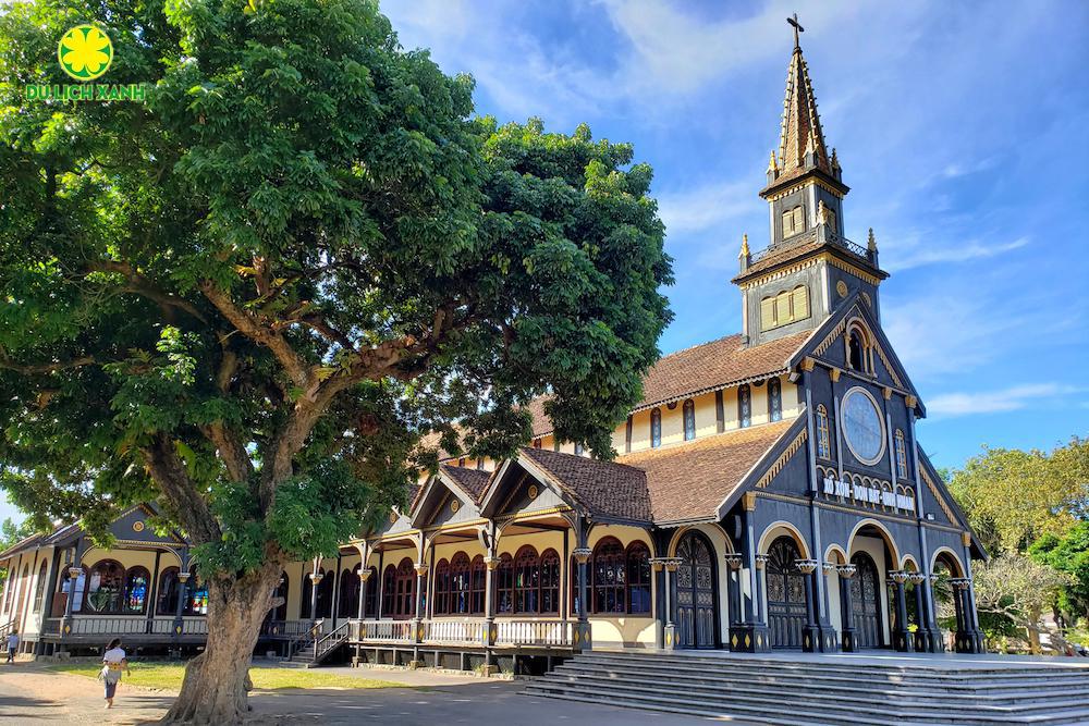 TOUR DU LỊCH PHÚ YÊN - MĂNG ĐEN 2 NGÀY 1 ĐÊM