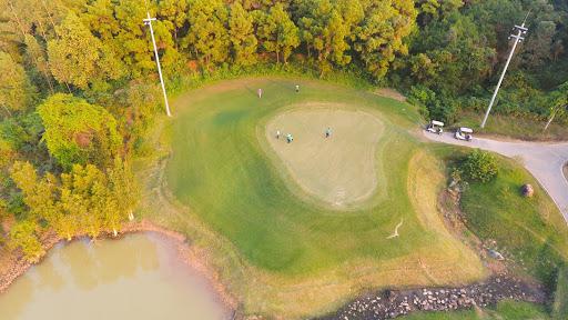 Sân Golf Đại Lải Star Golf & Country Club tiêu chuẩn 18 lỗ trong tuần