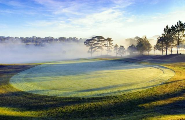 Sân golf Đà Lạt, Dalat Palace Golf Club - 18 Hố - Cuối tuần