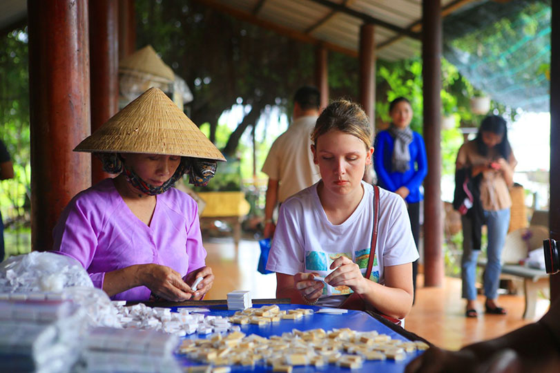 Tour Cần Thơ,  Du Lịch Cần Thơ, Tour du lịch Cần Thơ, Tour Cần Thơ ghép đoàn, Tour đi Cần Thơ, Chợ nổi Cái Răng